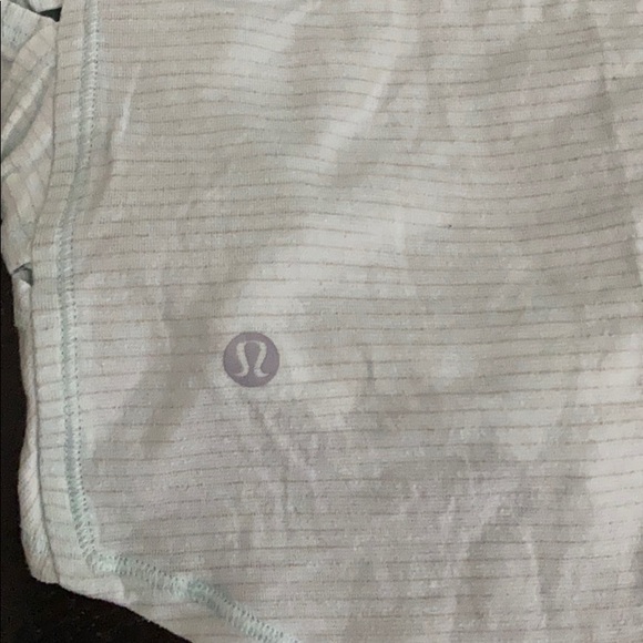 Lululemon muscle tank - Picture 2 of 3